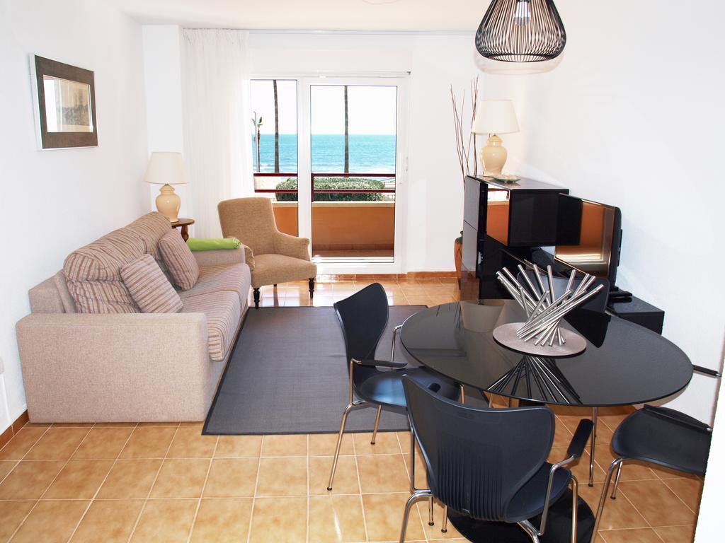Apartup La Concha Beachfront I Orpesa Szoba fotó